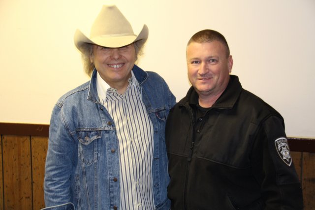 Dwight Yoakam